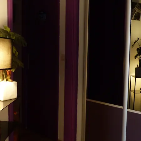 D'amis - D'hotes-b&b-guest House Bed & Breakfast Paris