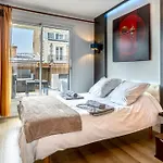 Bed & Breakfast D'amis - D'hotes-b&b-guest House Paris
