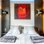 D'amis - D'hotes-b&b-guest House 4*