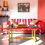 D'amis - D'hotes-b&b-guest House Bed & Breakfast 4*