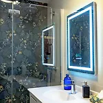 D'amis - D'hotes-b&b-guest House 4*