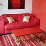D'amis - D'hotes-b&b-guest House Bed & Breakfast 4*
