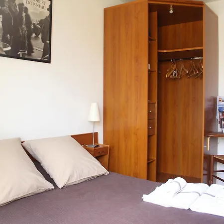 Chambre D'amis