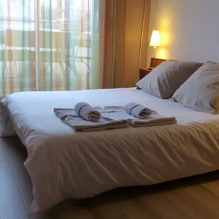 D'amis - D'hotes-b&b-guest House 4* Parigi