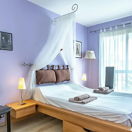 D'amis - D'hotes-b&b-guest House Bed & Breakfast Parigi