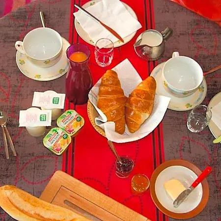 D'amis - D'hotes-b&b-guest House 4*