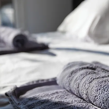 D'amis - D'hotes-b&b-guest House Bed & Breakfast 4*