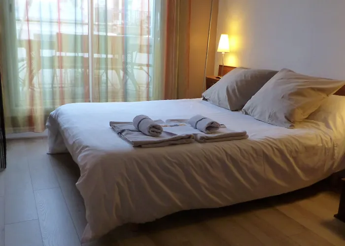 D'amis - D'hotes-b&b-guest House 4* Παρίσι