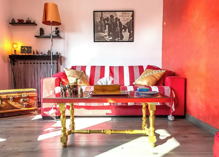 D'amis - D'hotes-b&b-guest House Bed and Breakfast 4*