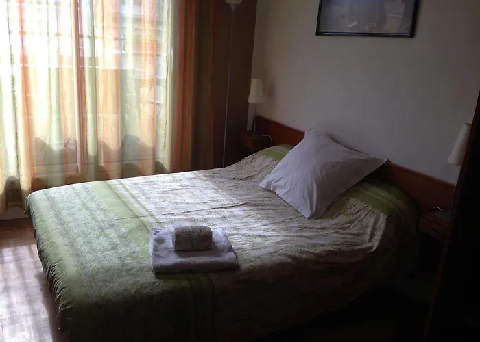 D'amis - D'hotes-b&b-guest House Bed and Breakfast